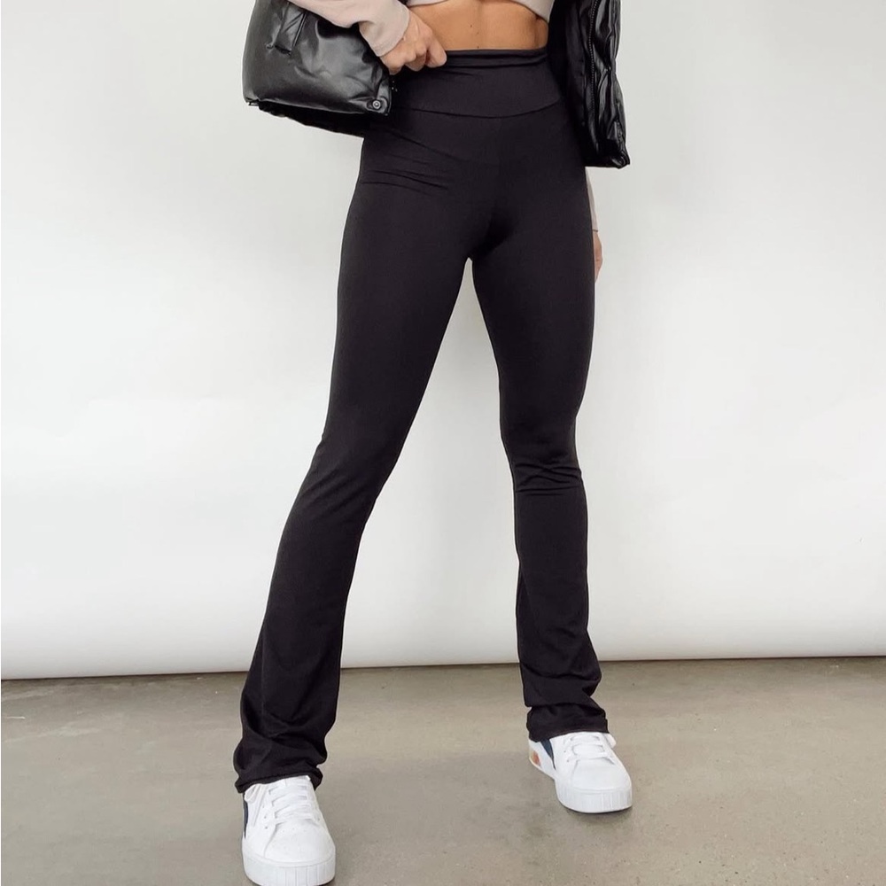 Lane 201 Black High Waisted Flare Leggings